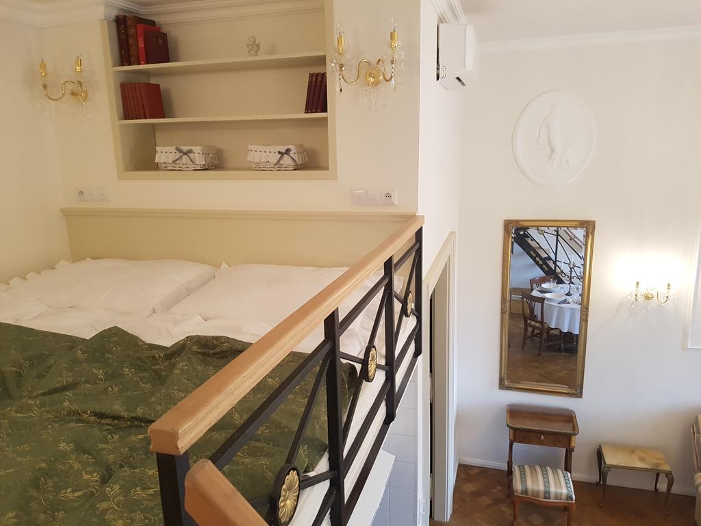 Charles Apartment Прага Екстер'єр фото