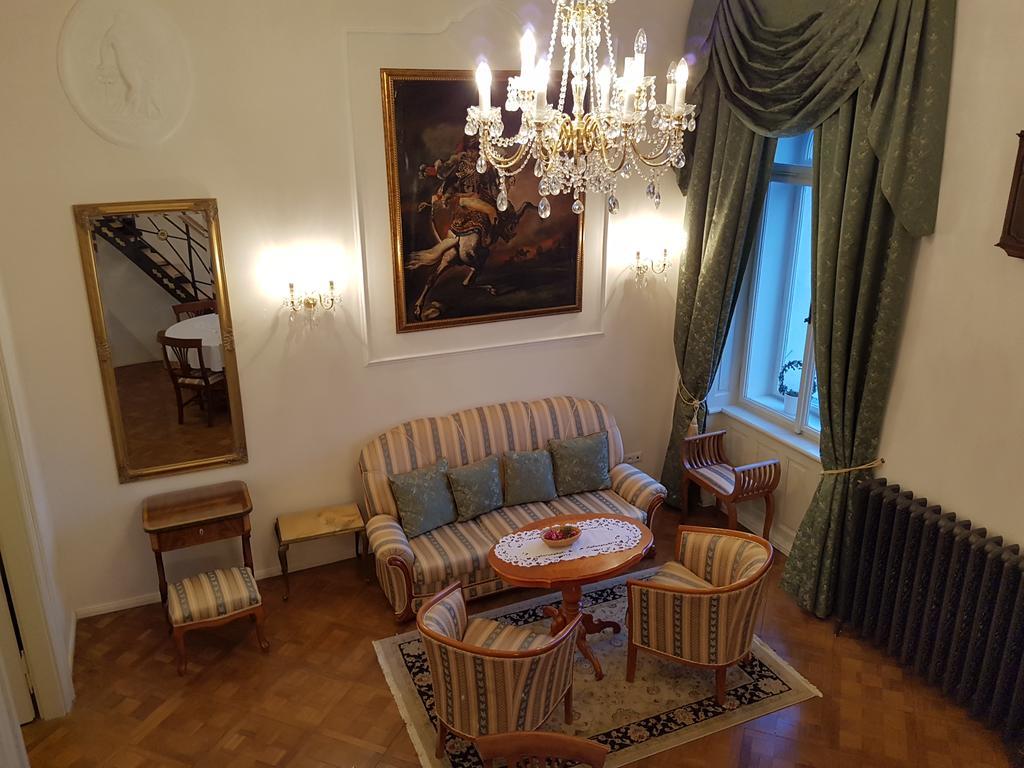 Charles Apartment Прага Екстер'єр фото